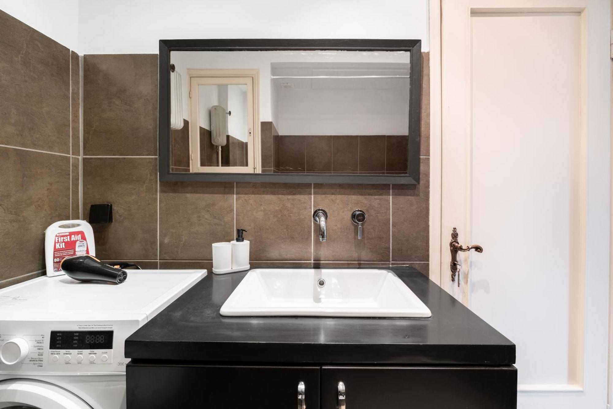 Super Central Apartment In Syntagma By Athenian Keys Buitenkant foto